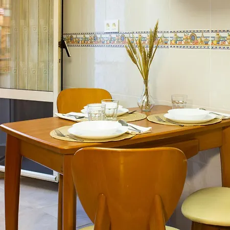 Encantadora Vivienda Turistica Con Wifi En Appartamento