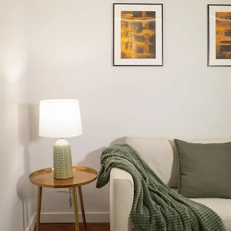 Encantadora Vivienda Turistica Con Wifi En * Sestao
